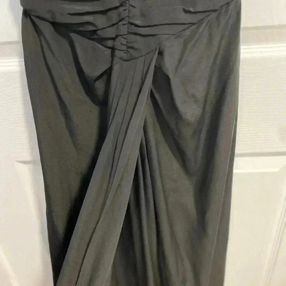Vintage 100% Silk Dress Luxury Sweetheart w/Straps
Size 8  more like a Size 2 - Picture 8 of 16